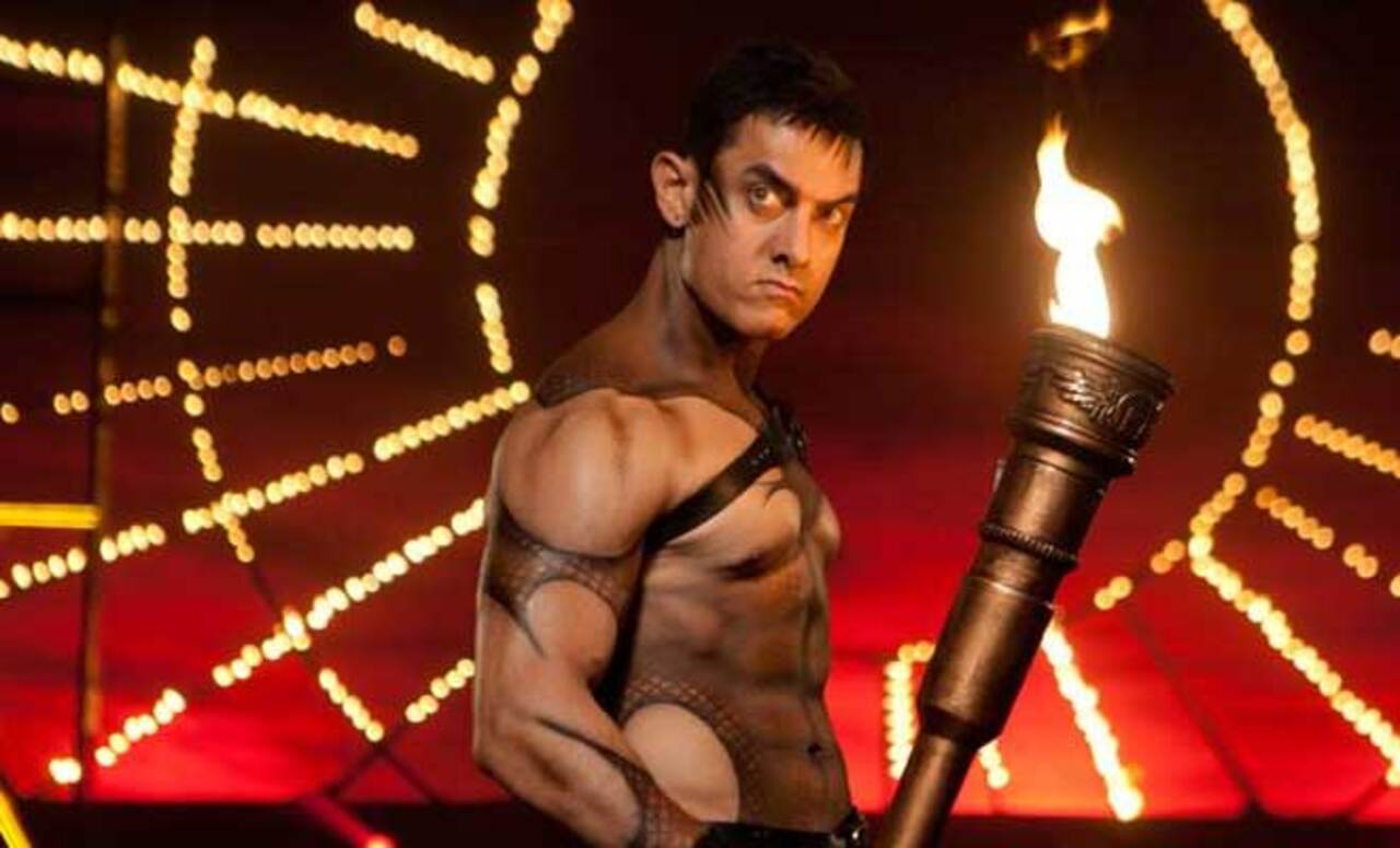 Dhoom started strong with its characters, music, and iconic style. Hrithik Roshan elevated the second film with his charm and Aishwarya Rai’s glamour. But the makers should have stopped while they were ahead. The third part showed clear signs of an exhausted franchise, and a fourth is completely unnecessary